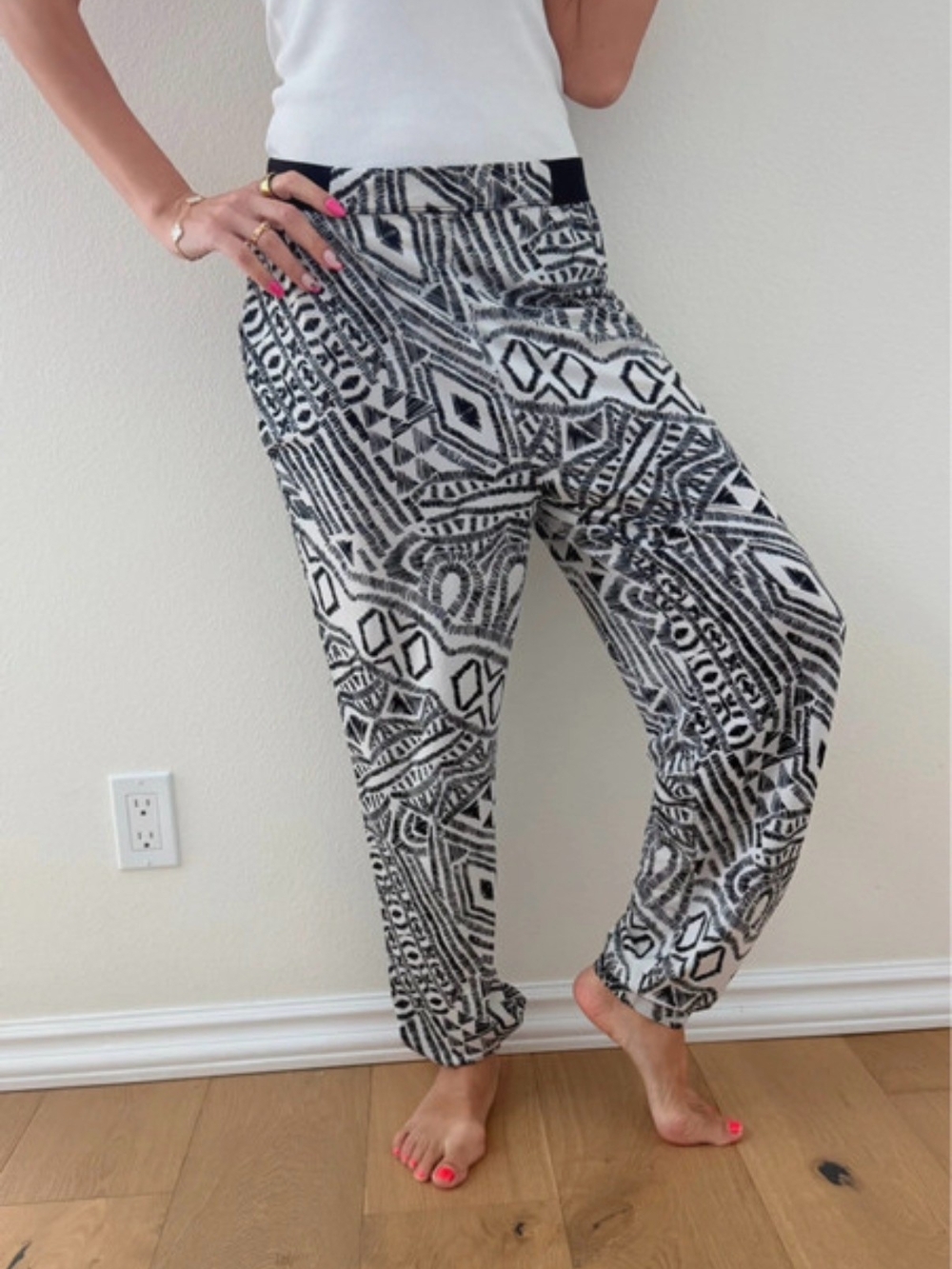 Glamorous Tribal Print Harem Pants M Black White Boho Festival Joggers